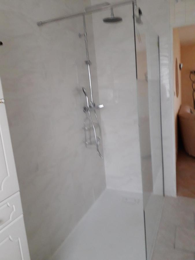 L'Abri Des Ames Apartment Gerponville ภายนอก รูปภาพ